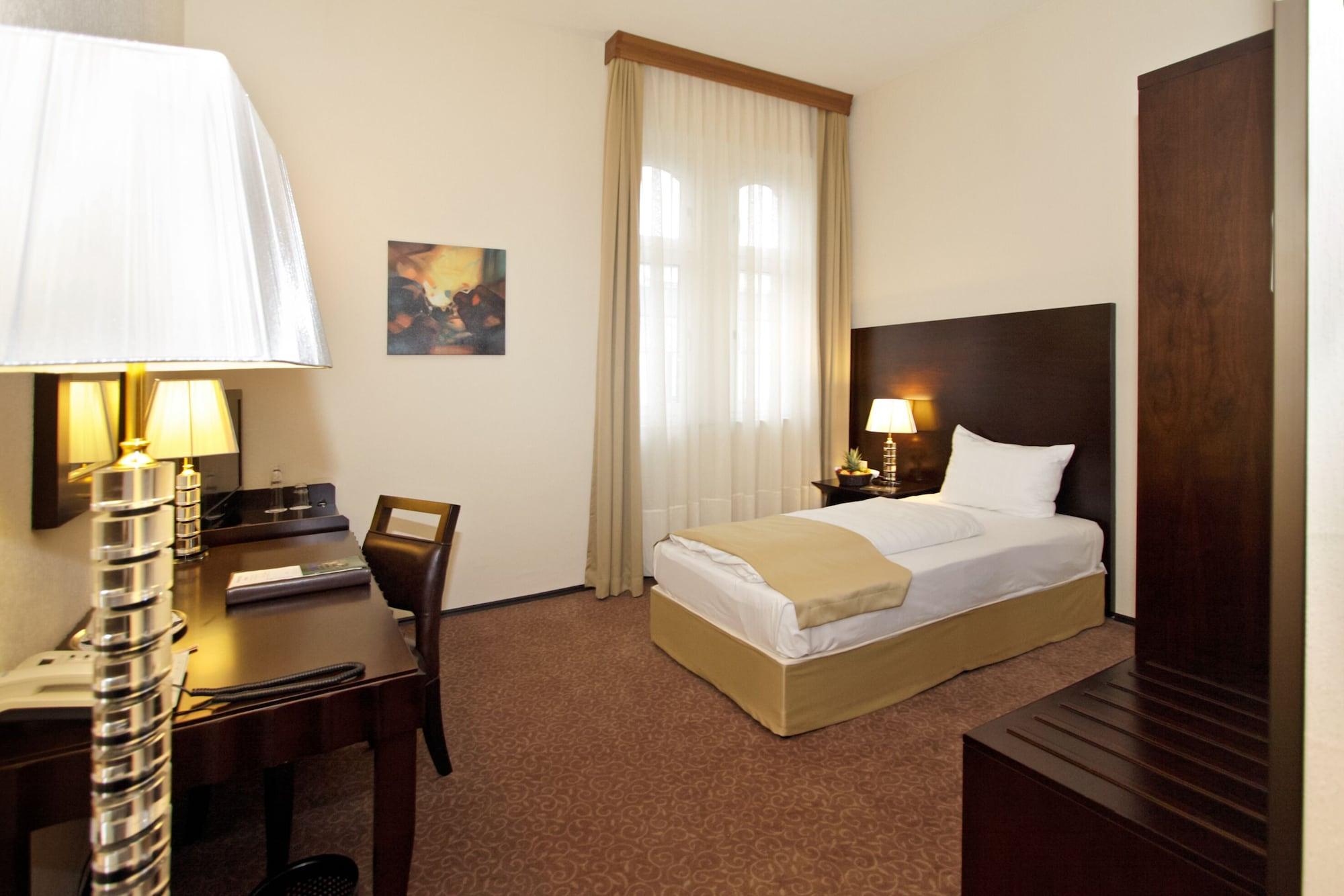 Grand Palace Hotel Hannover Luaran gambar