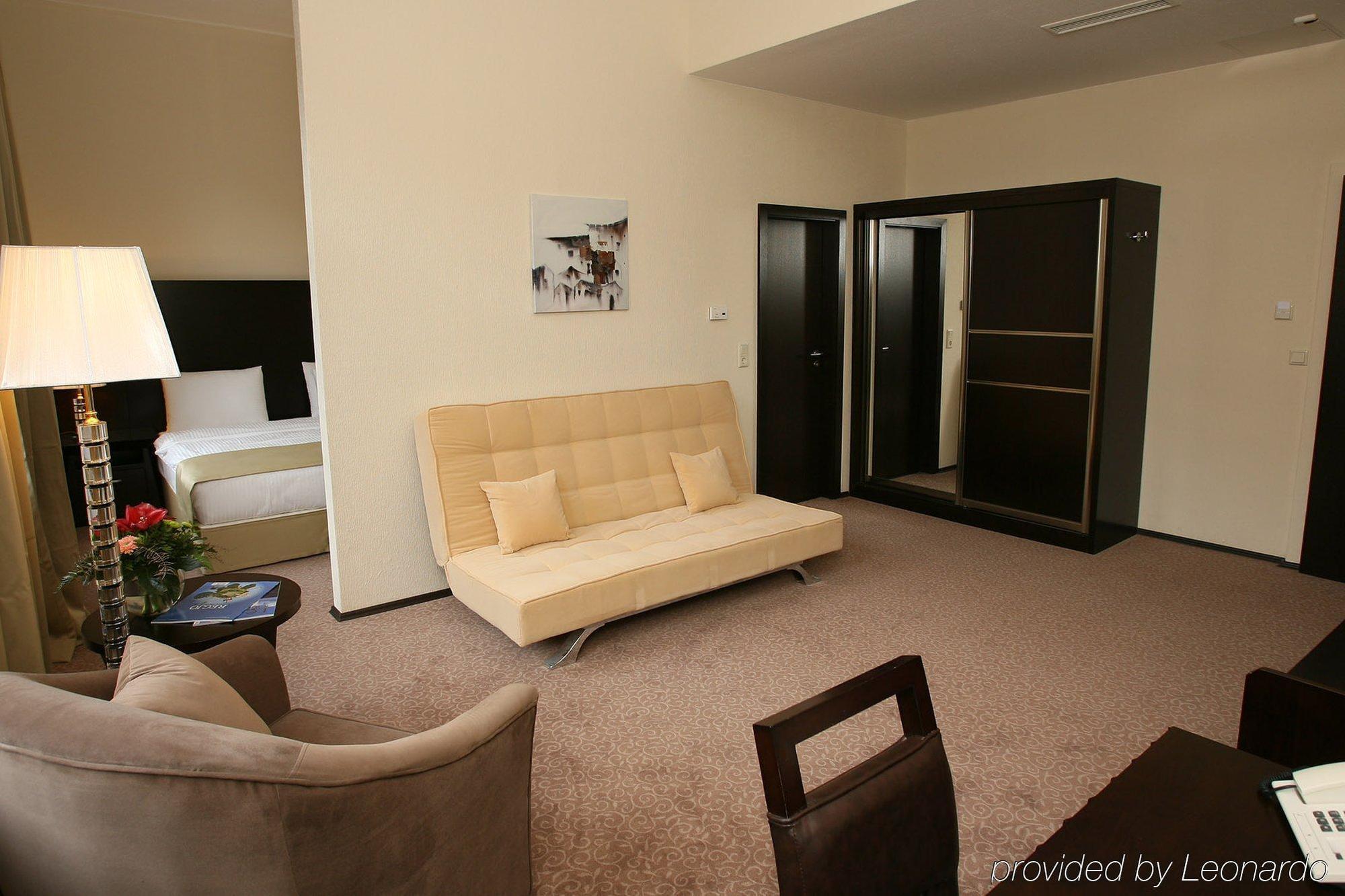 Grand Palace Hotel Hannover Bilik gambar